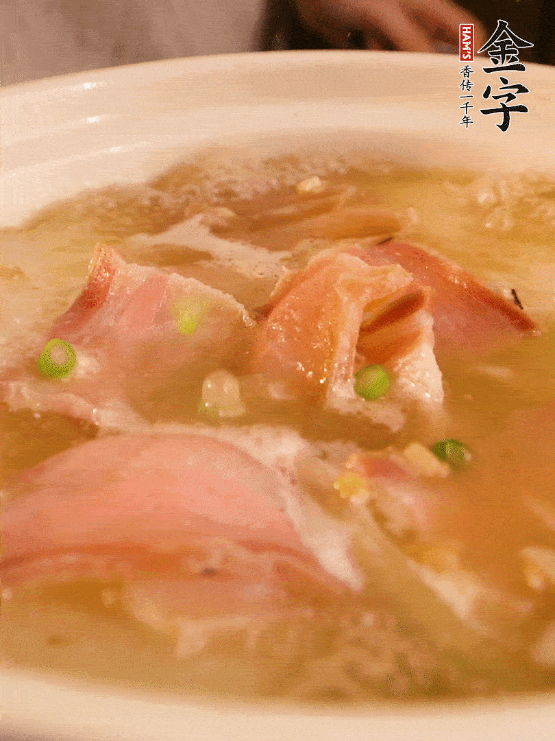 最后撒點蔥花。
